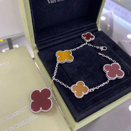 [Crown  Jewelry]CLOVER 5 MOTIFS SIVLER CARNELIAN TIGER EYE BRACELET